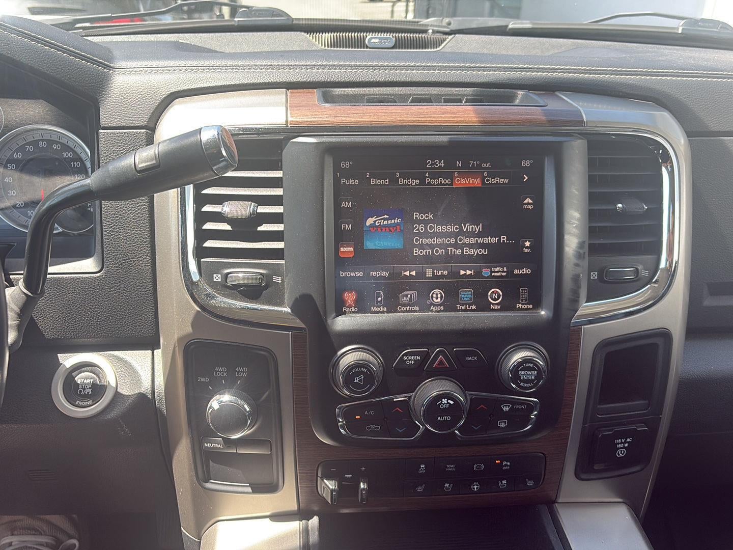 2015 RAM 2500 Laramie
