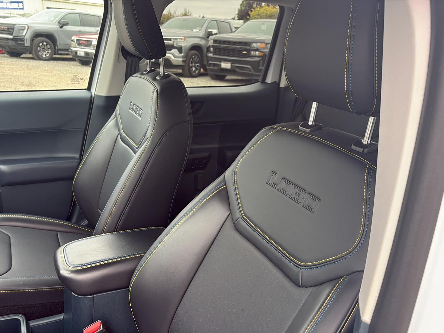 2025 Ford Maverick Lobo Standard