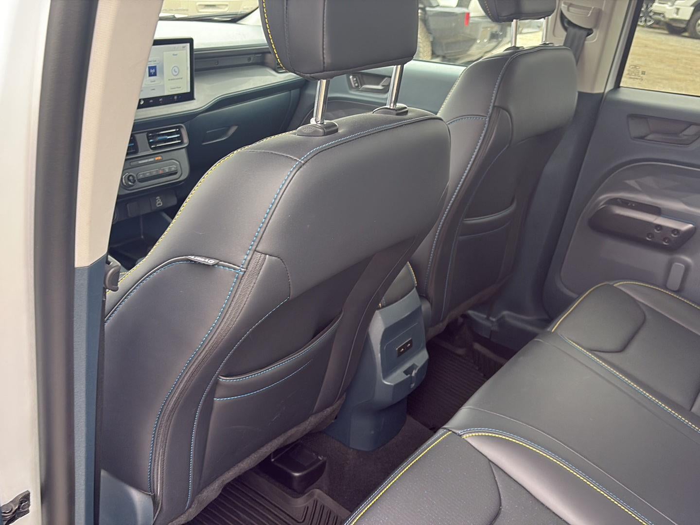 2025 Ford Maverick Lobo Standard