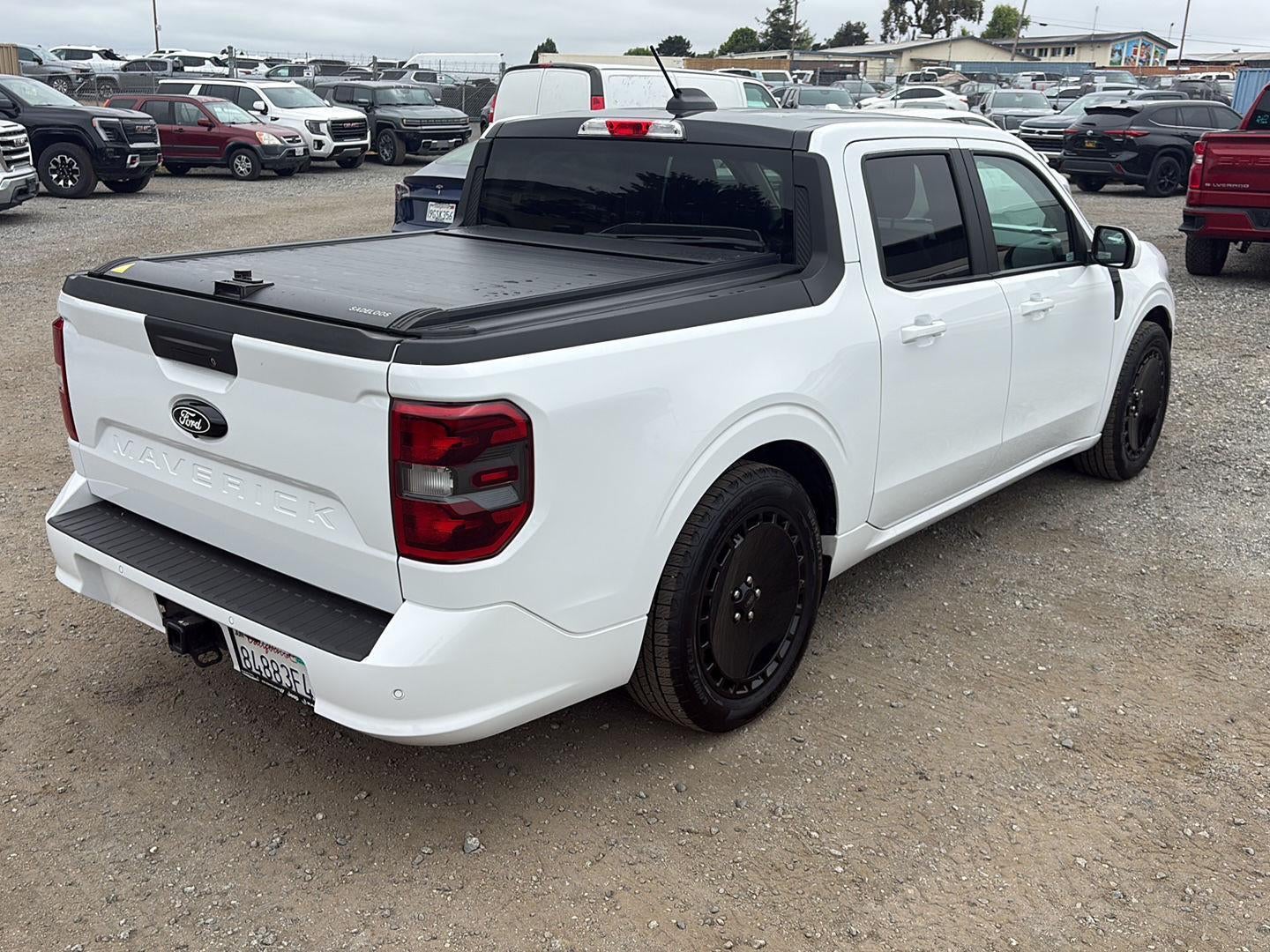 2025 Ford Maverick Lobo Standard