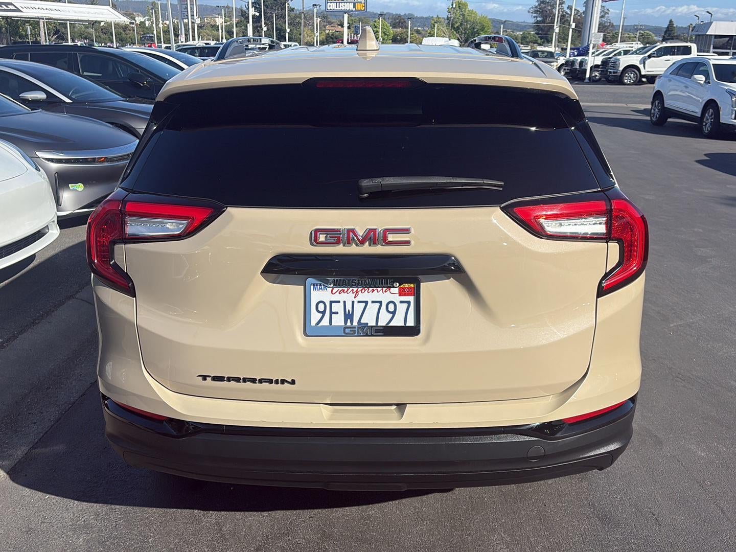 2023 GMC Terrain SLE