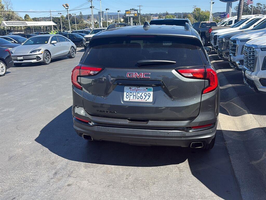 2020 GMC Terrain SLT