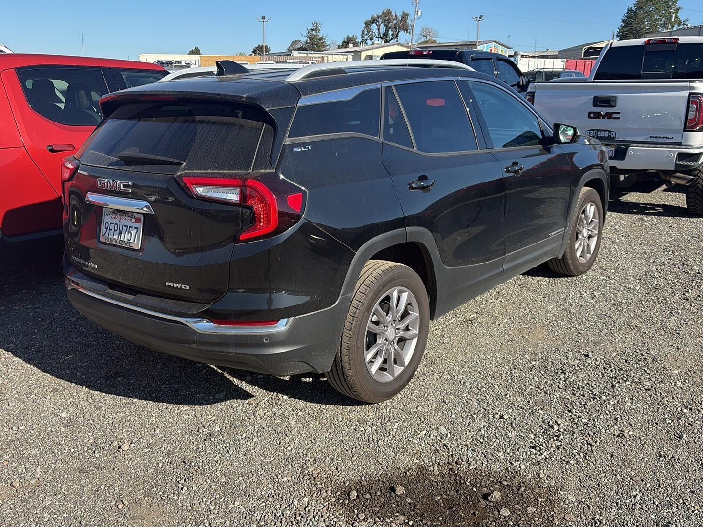 2023 GMC Terrain SLT