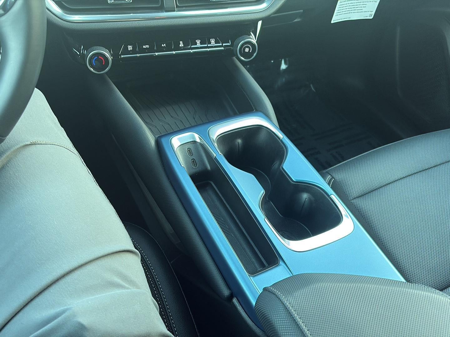 2024 Chevrolet Equinox EV 2LT