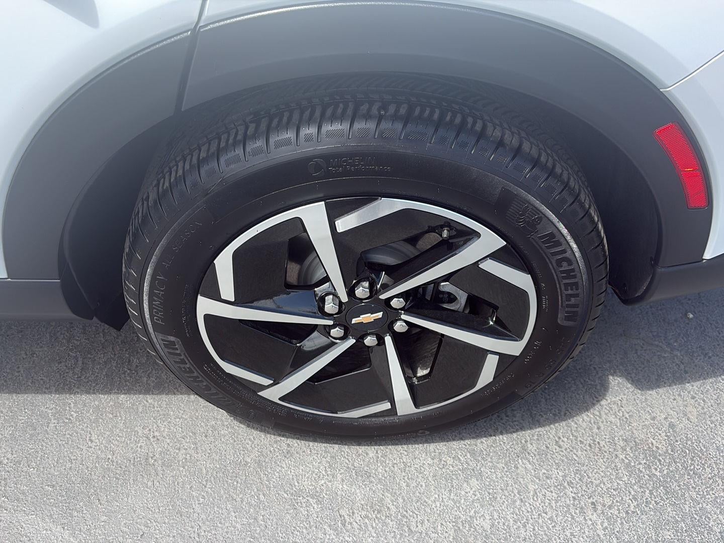 2025 Chevrolet Equinox EV LT