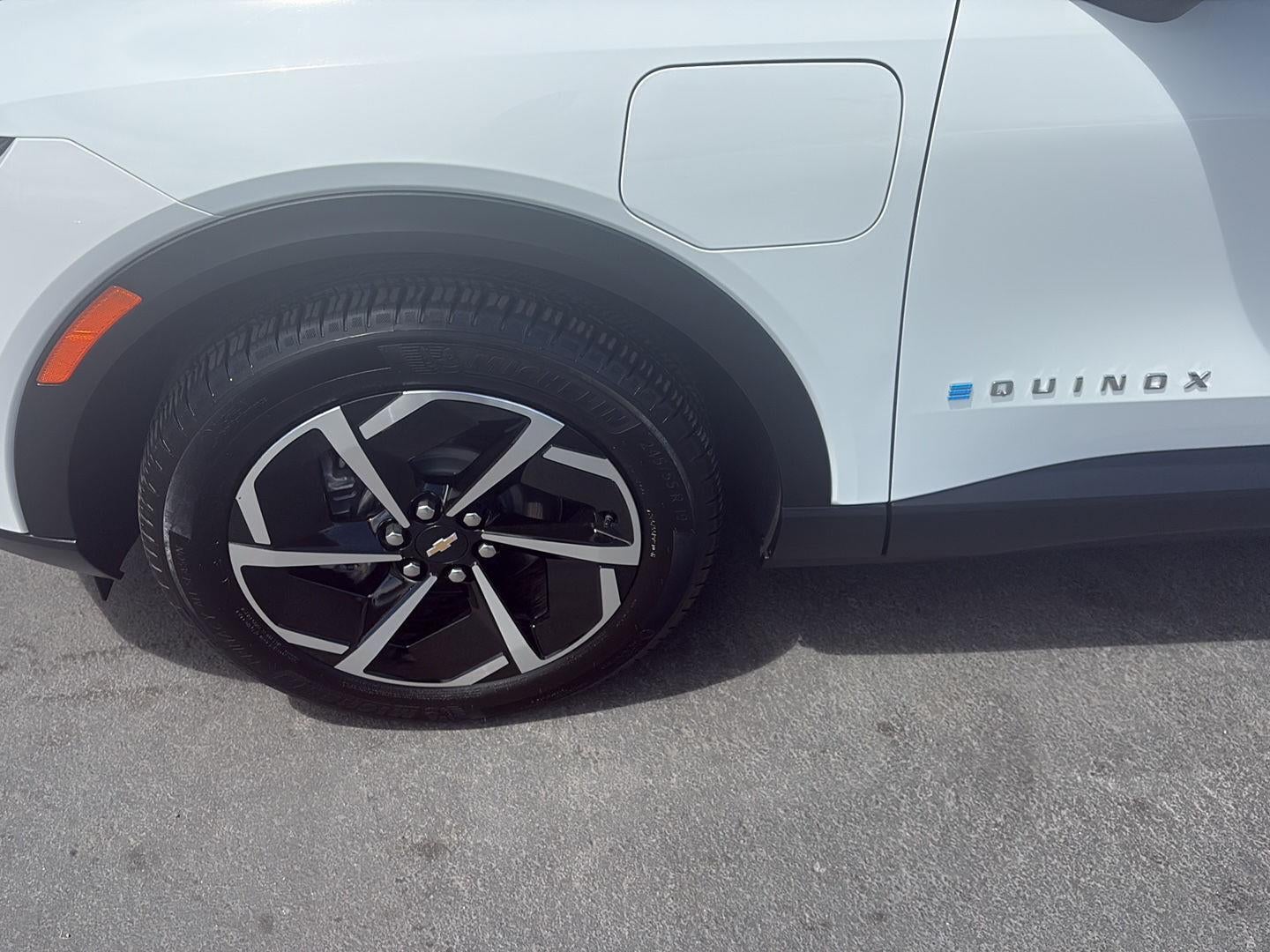 2025 Chevrolet Equinox EV LT