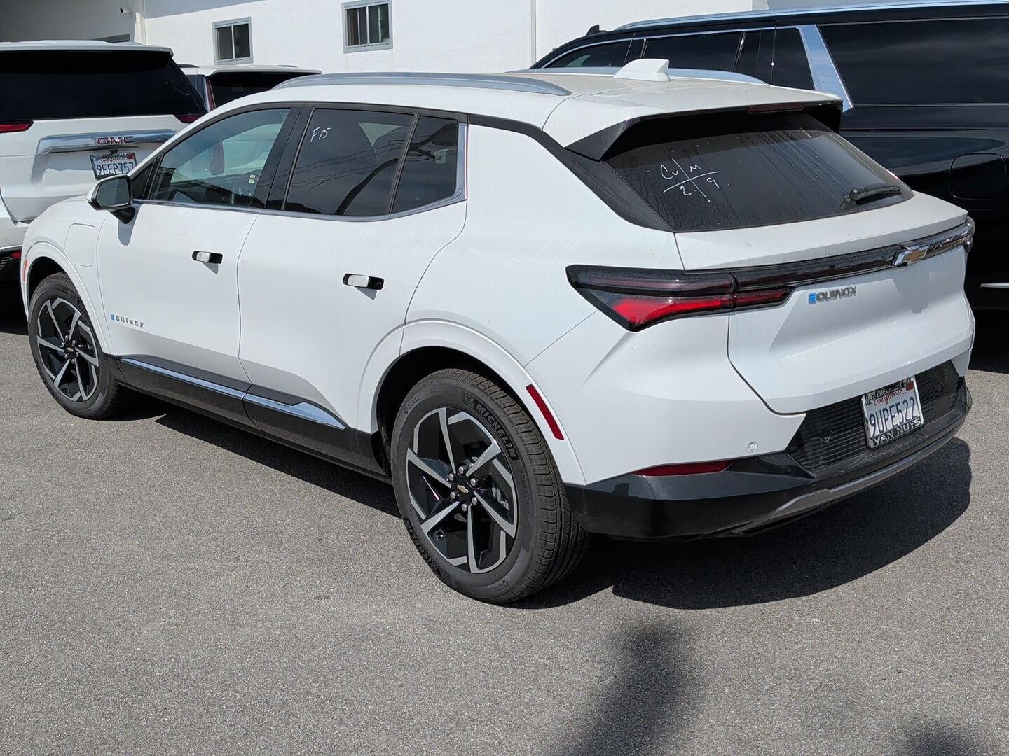 2025 Chevrolet Equinox EV LT