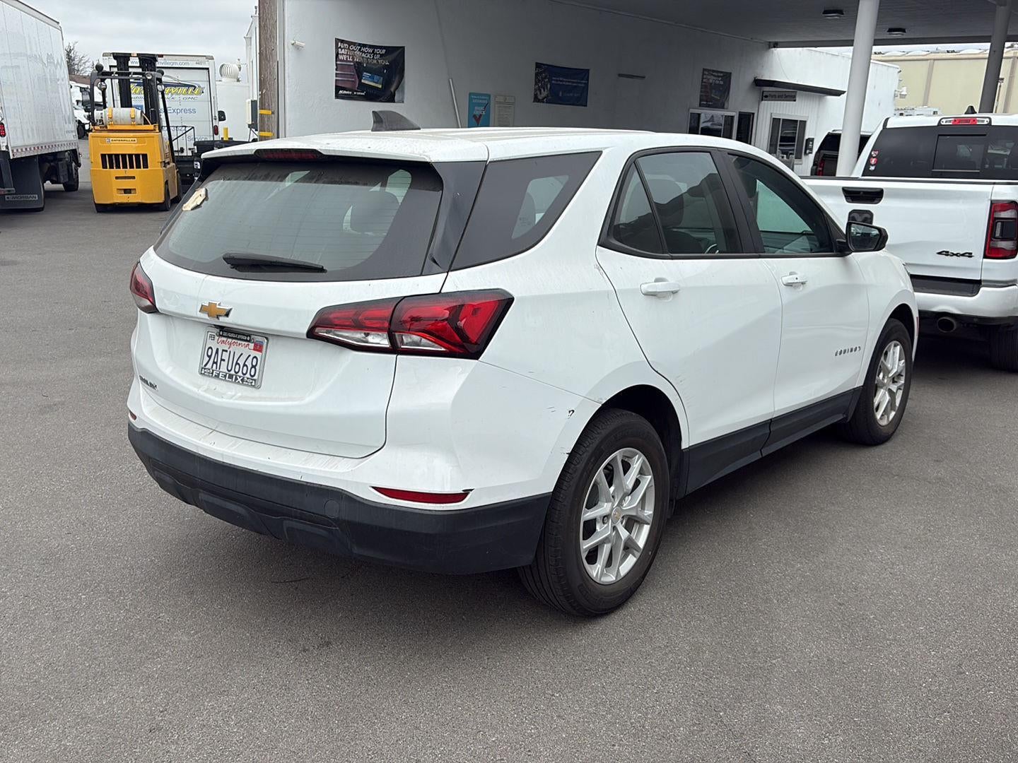 2022 Chevrolet Equinox LS