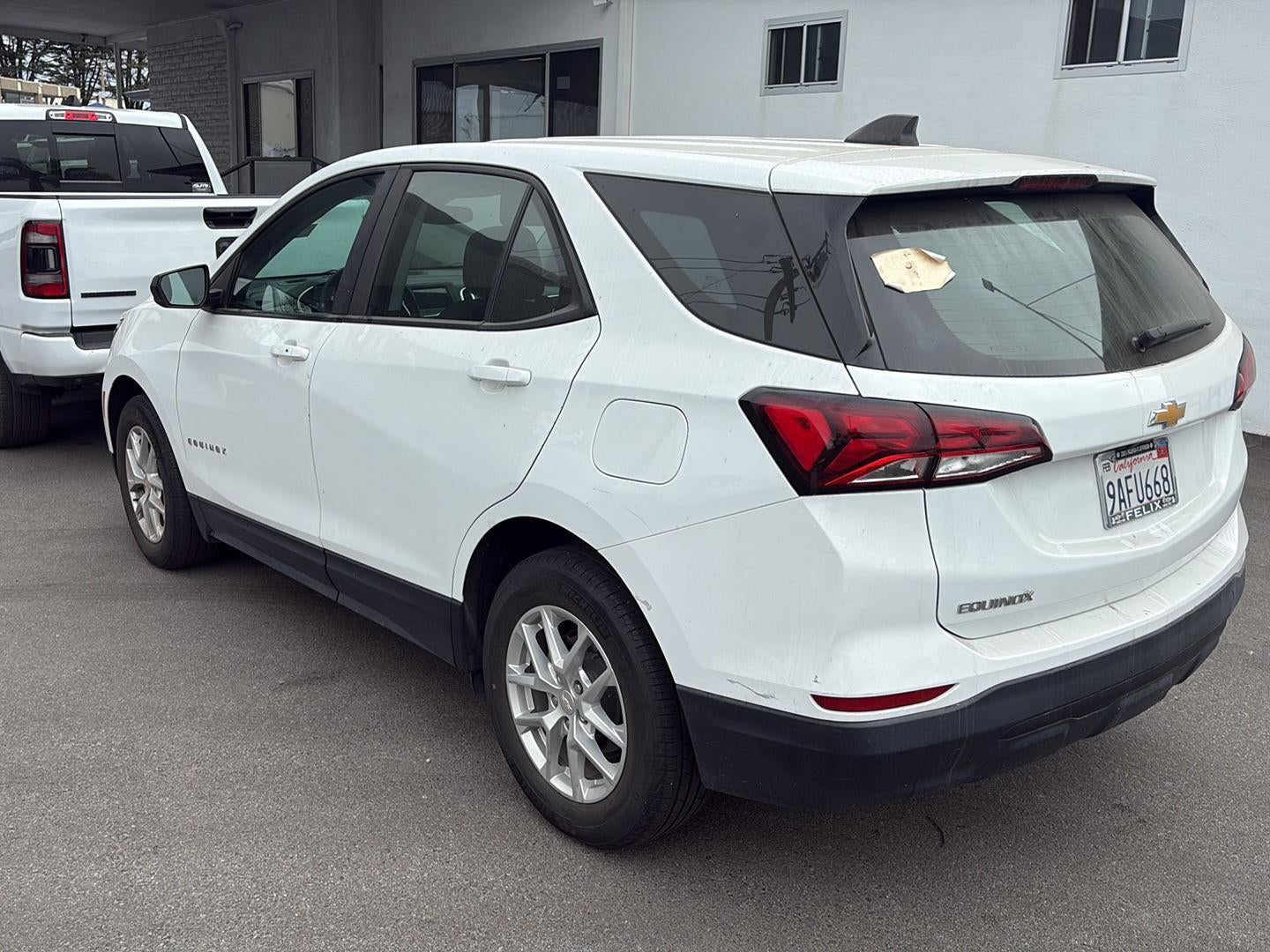 2022 Chevrolet Equinox LS