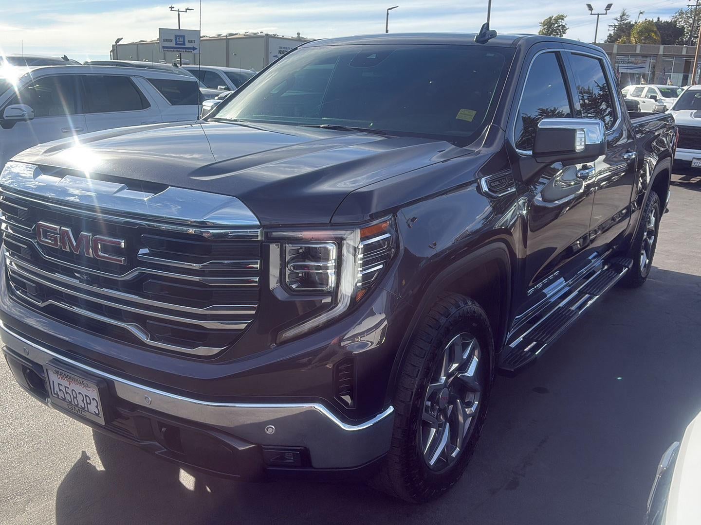 2022 GMC Sierra 1500 SLT