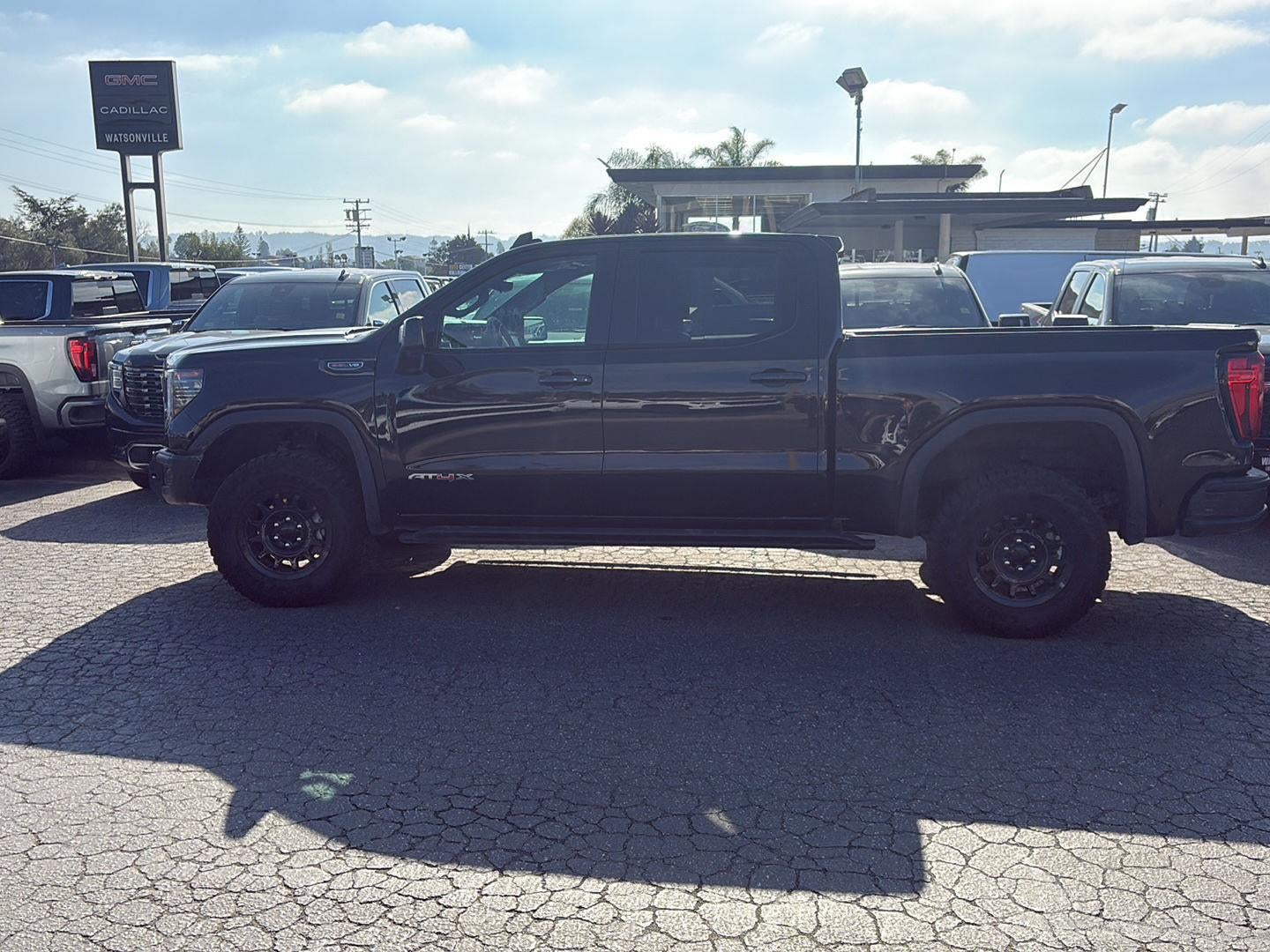 2024 GMC Sierra 1500 AT4X