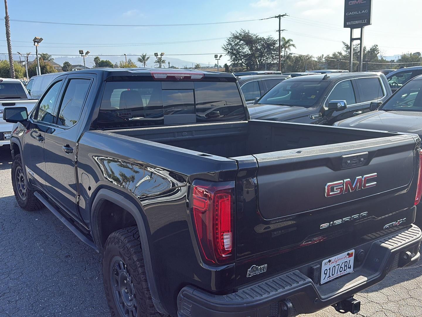 2024 GMC Sierra 1500 AT4X