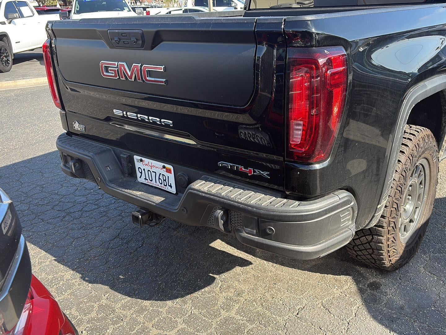 2024 GMC Sierra 1500 AT4X