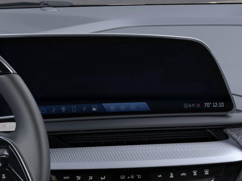 2027 Cadillac OPTIQ Luxury