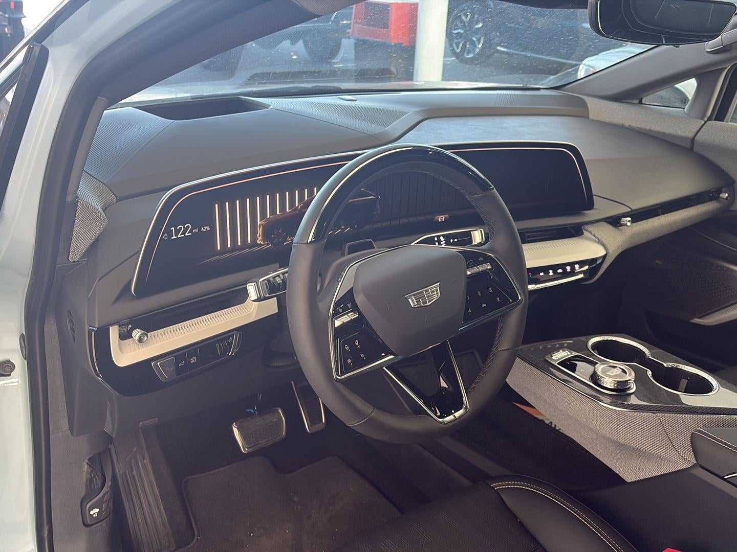 2025 Cadillac OPTIQ Sport 2