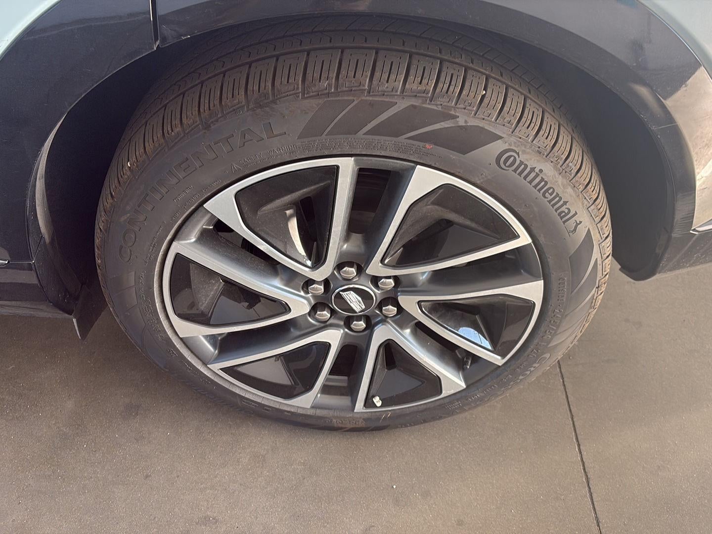 2025 Cadillac OPTIQ Sport 2