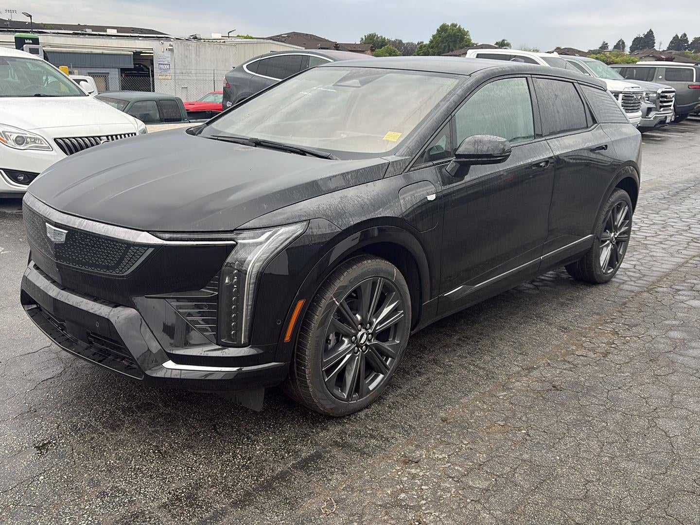 2025 Cadillac OPTIQ Sport 2