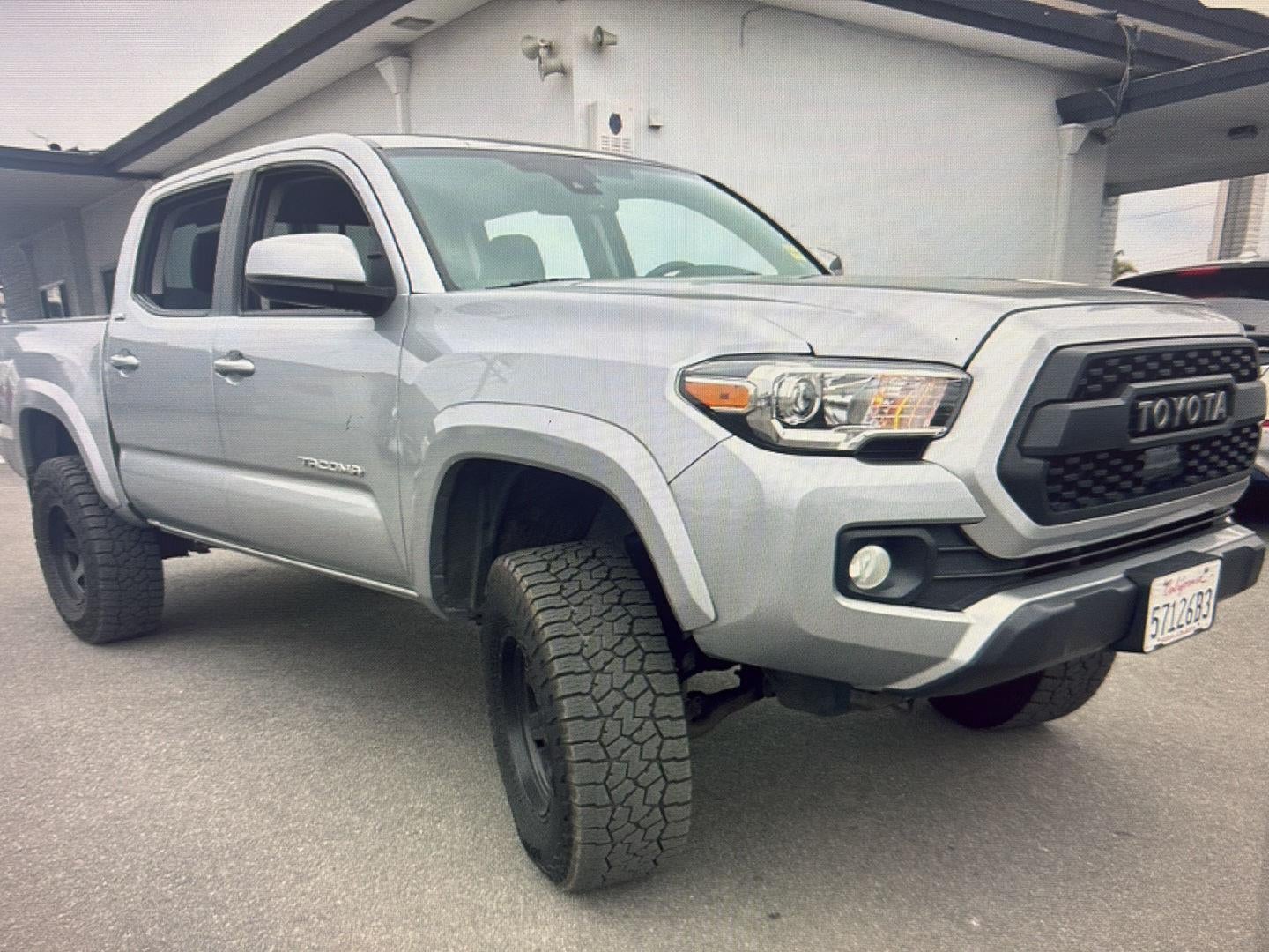 2018 Toyota Tacoma SR
