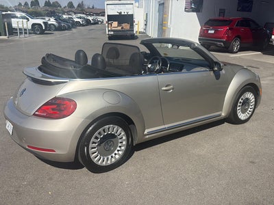 2013 Volkswagen Beetle Convertible 2.5L