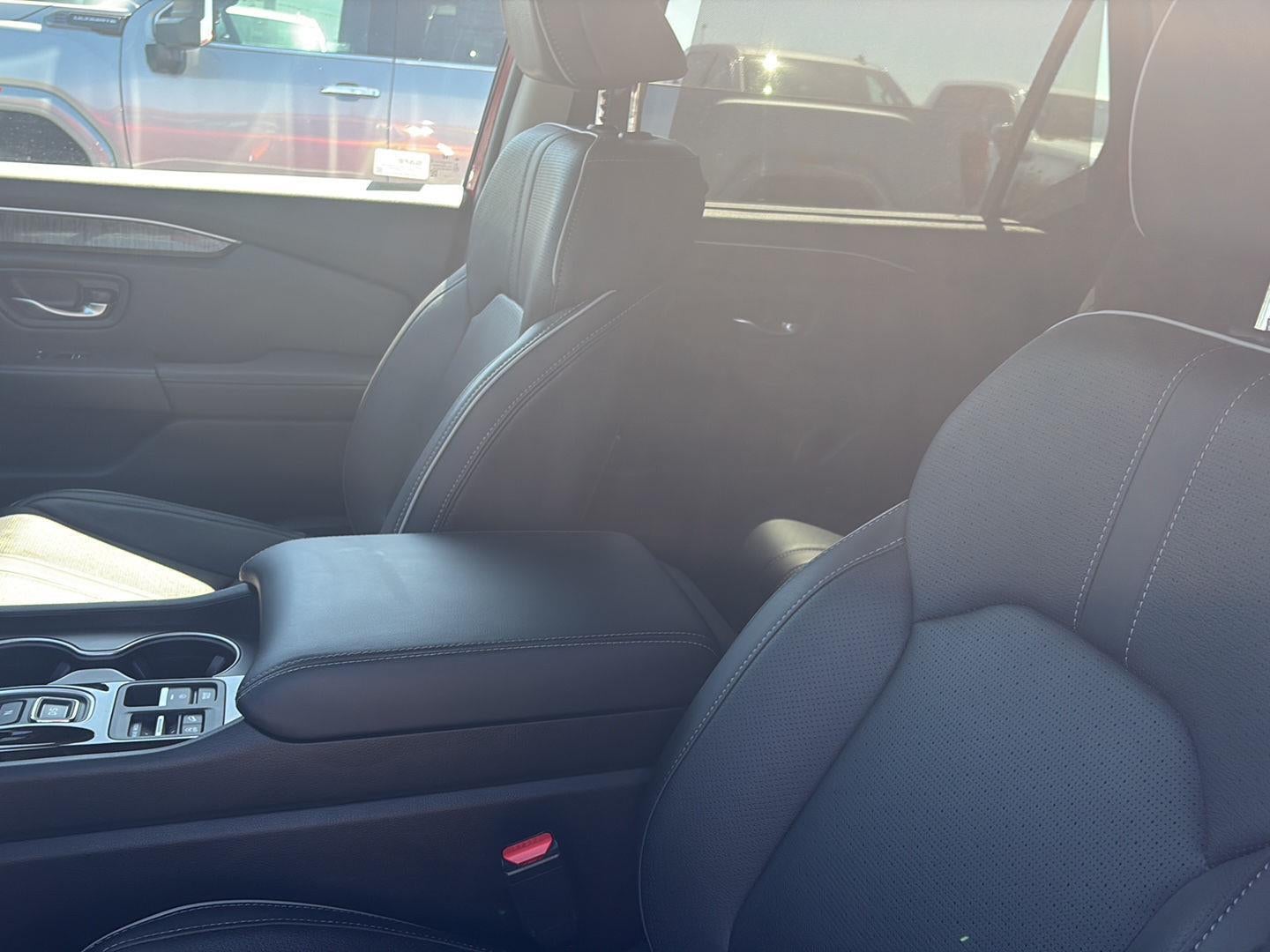 2025 Honda Pilot Elite