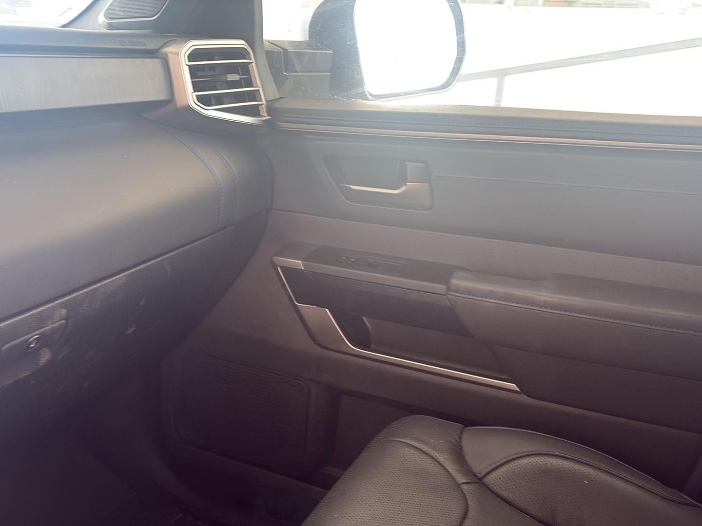 2026 Toyota Tundra Hybrid Platinum Hybrid CrewMax 5.5' Bed