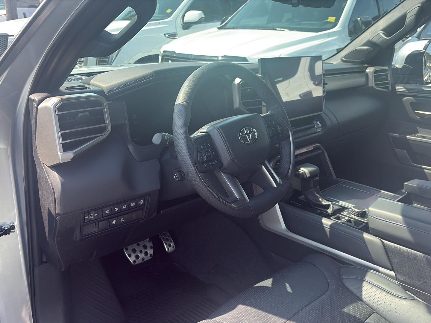 2026 Toyota Tundra Hybrid Platinum Hybrid CrewMax 5.5' Bed