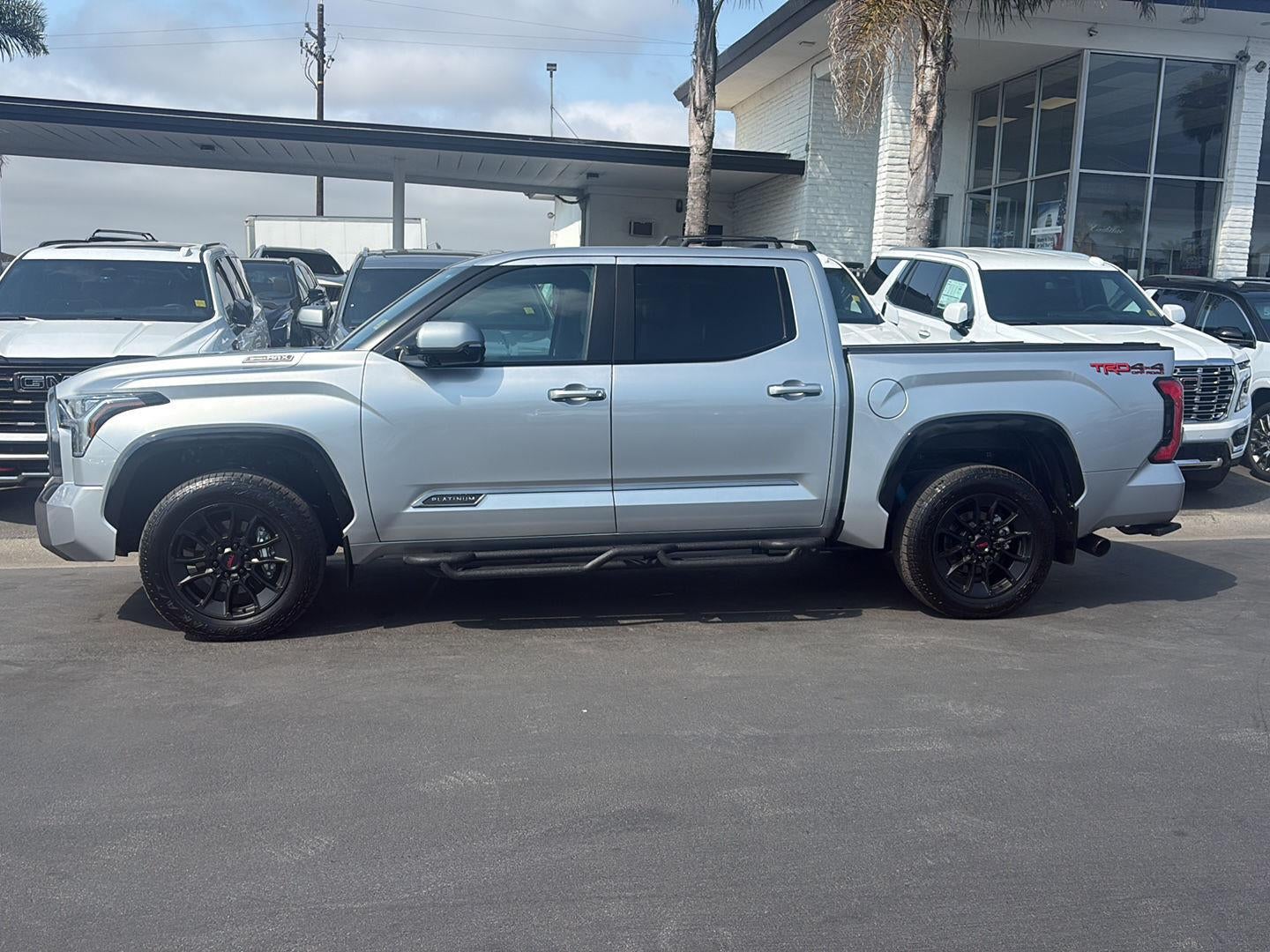 2026 Toyota Tundra Hybrid Platinum Hybrid CrewMax 5.5' Bed