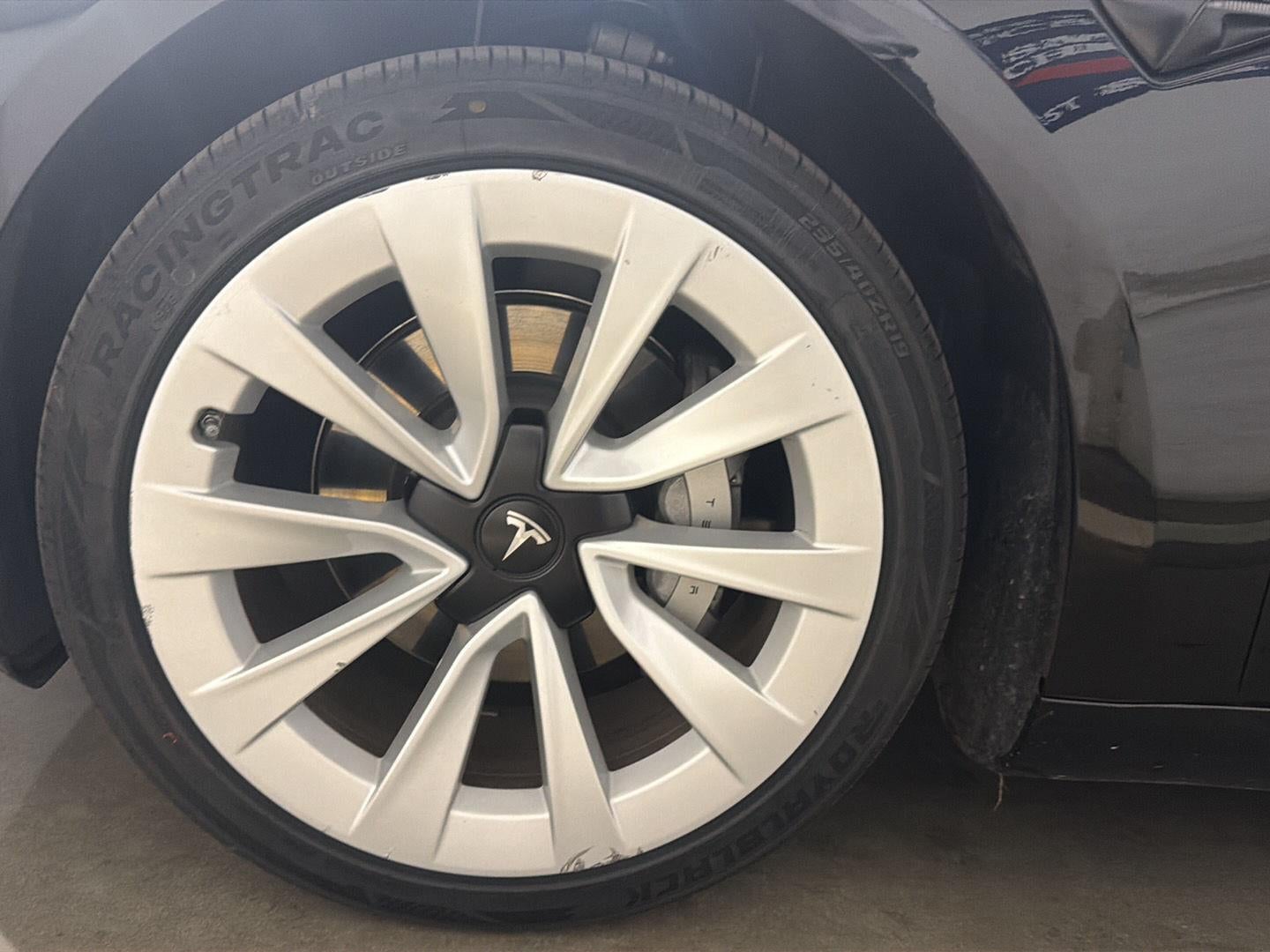 2023 Tesla Model 3 Base