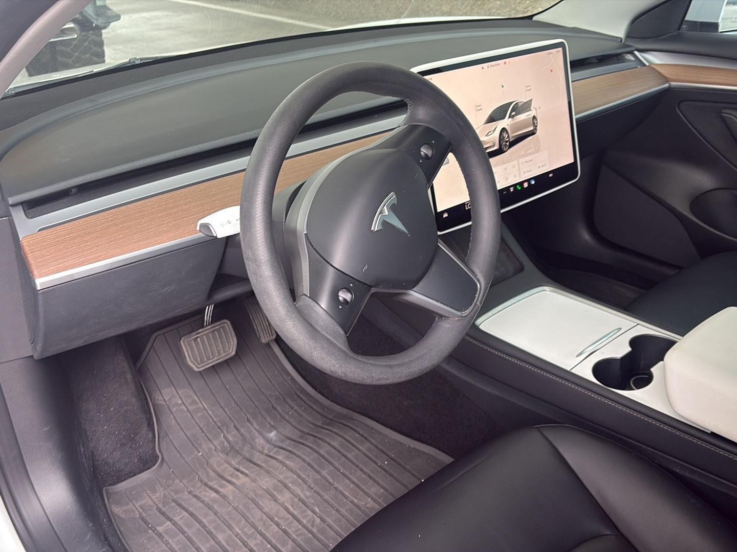 2023 Tesla Model 3 Base
