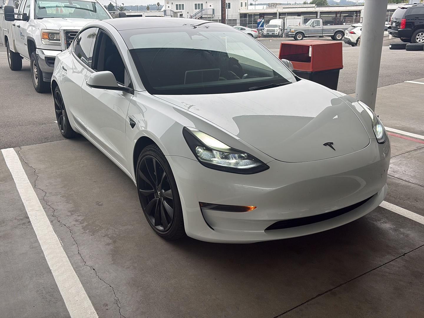 2023 Tesla Model 3 Base