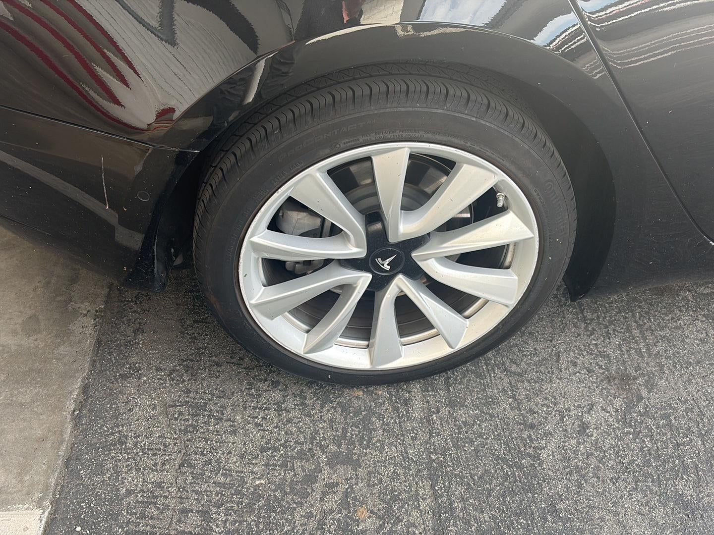 2020 Tesla Model 3 Standard Range Rear-Wheel Drive
