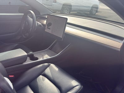 2020 Tesla Model 3 Standard Range Rear-Wheel Drive