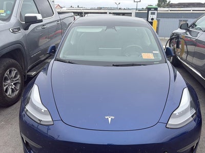 2022 Tesla Model 3 Base