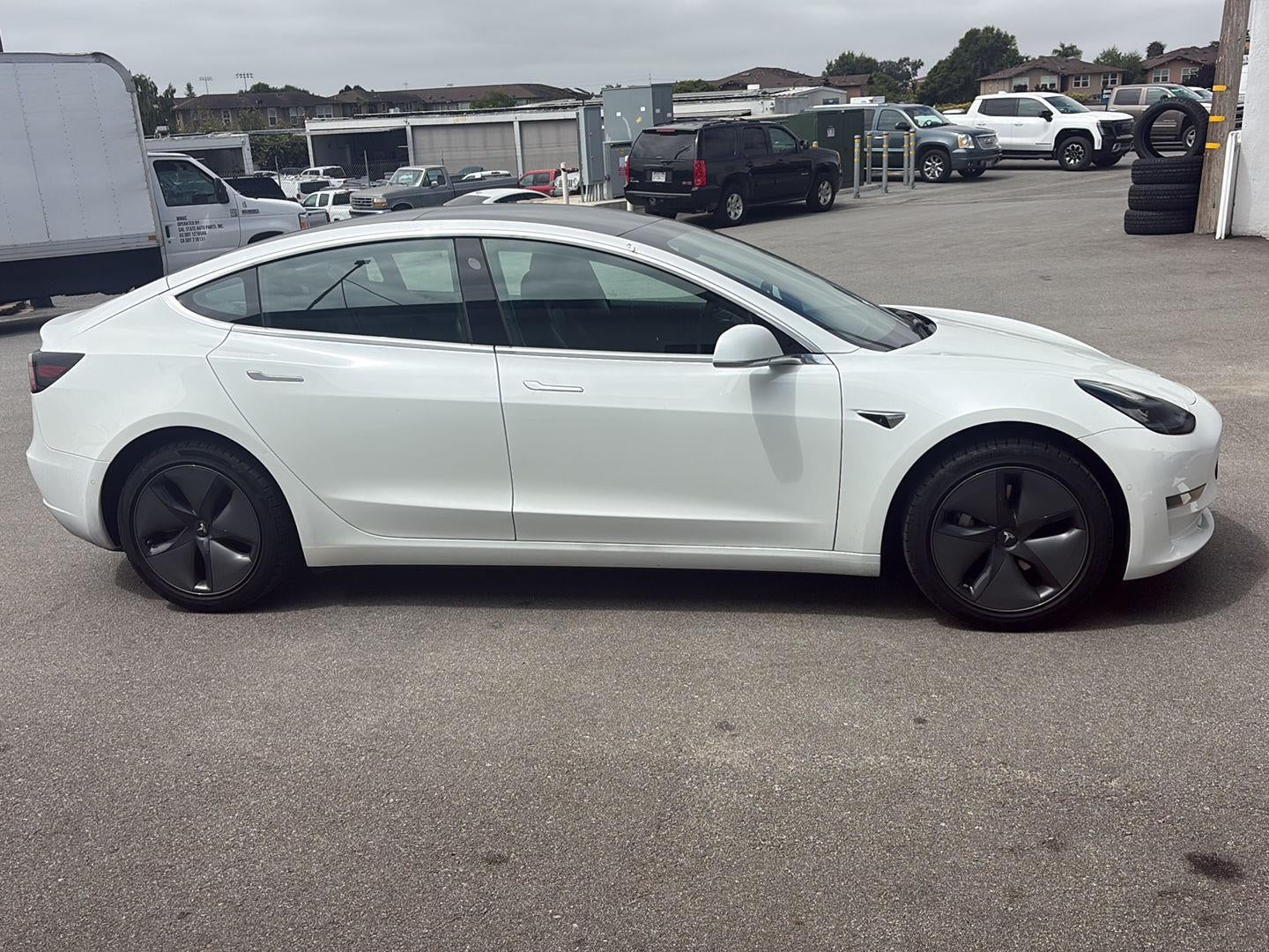 2020 Tesla Model 3 Standard Range Plus
