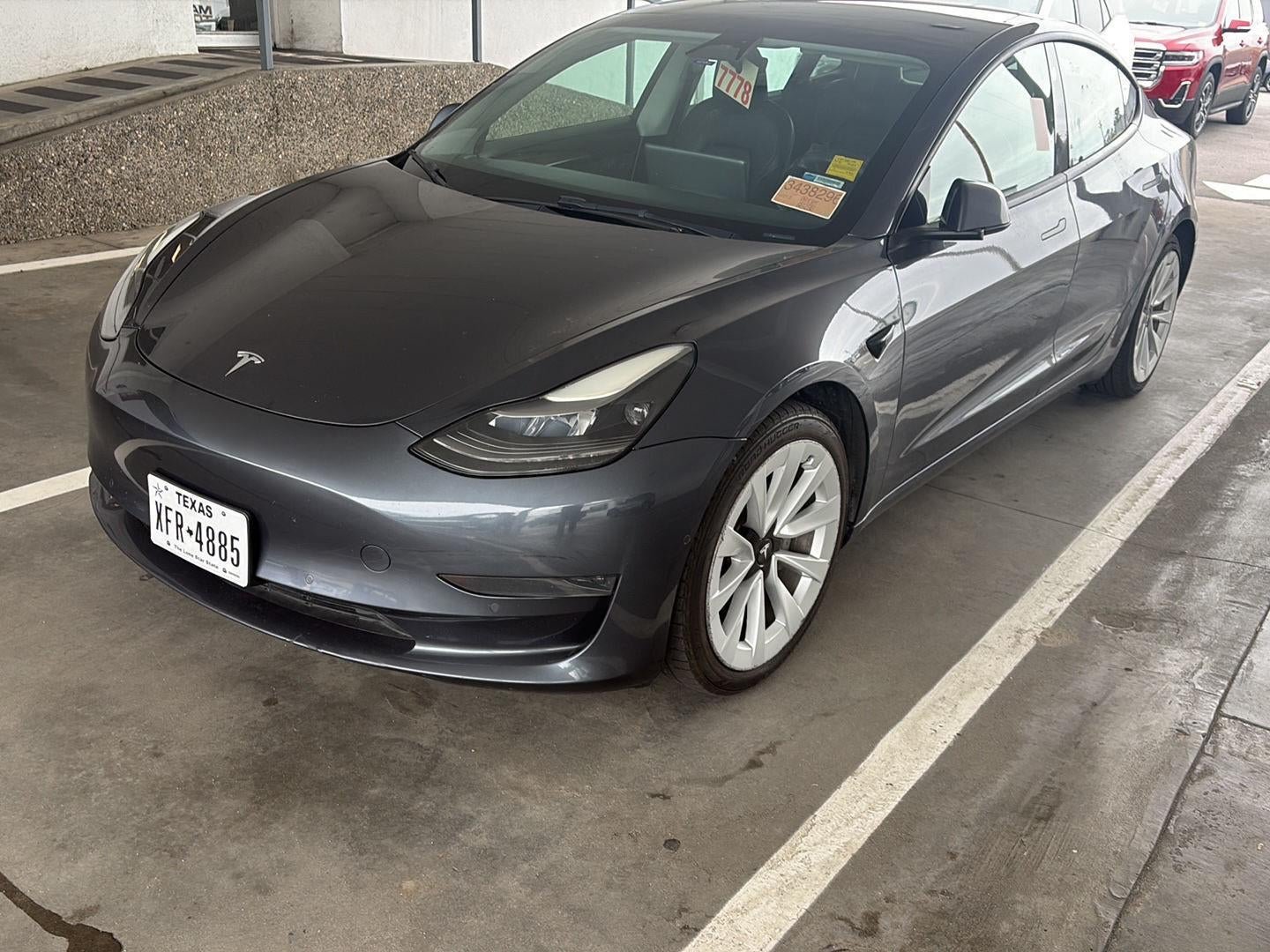 2022 Tesla Model 3 Base