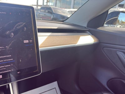 2019 Tesla Model 3 Mid Range