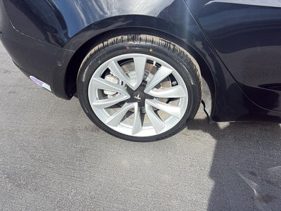 2019 Tesla Model 3 Mid Range