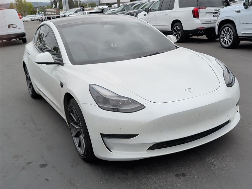2022 Tesla Model 3 Rear-Wheel Drive