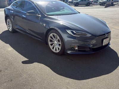 2016 Tesla Model S 90D