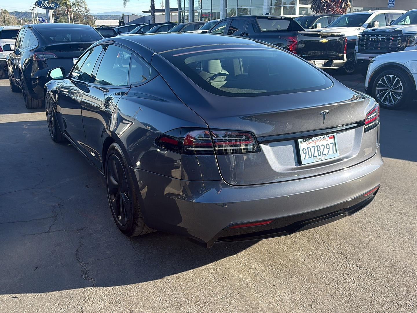 2023 Tesla Model S Base