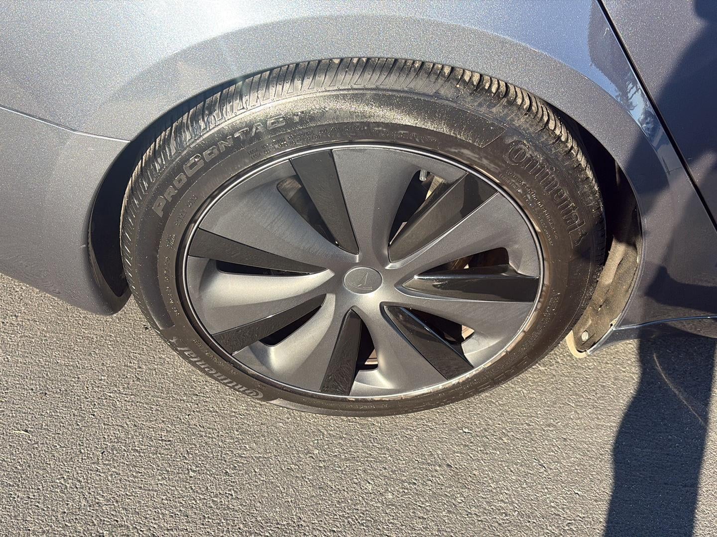 2023 Tesla Model S Base