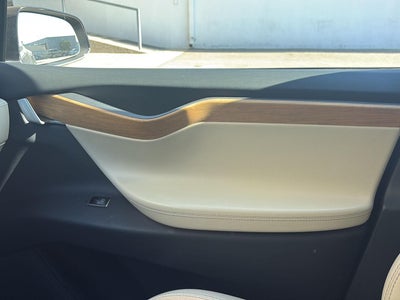 2018 Tesla Model X 75D