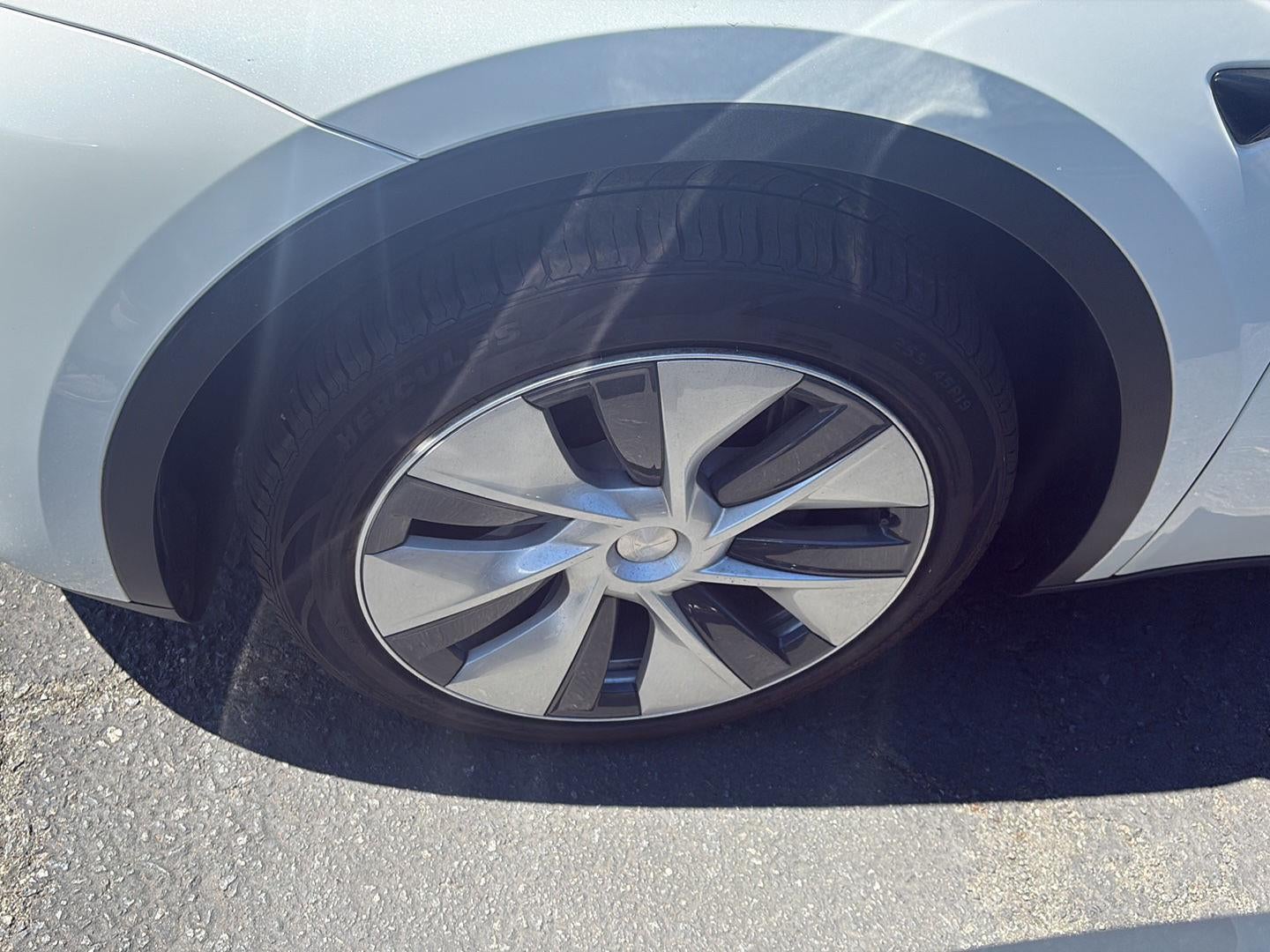 2020 Tesla Model Y Long Range Dual Motor All-Wheel Drive