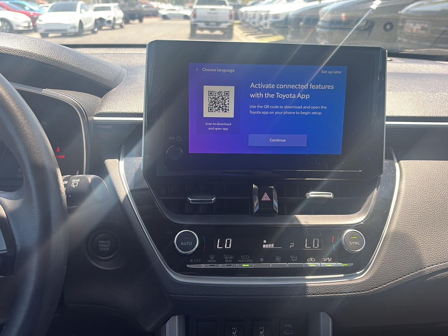 2025 Toyota Corolla Cross XLE