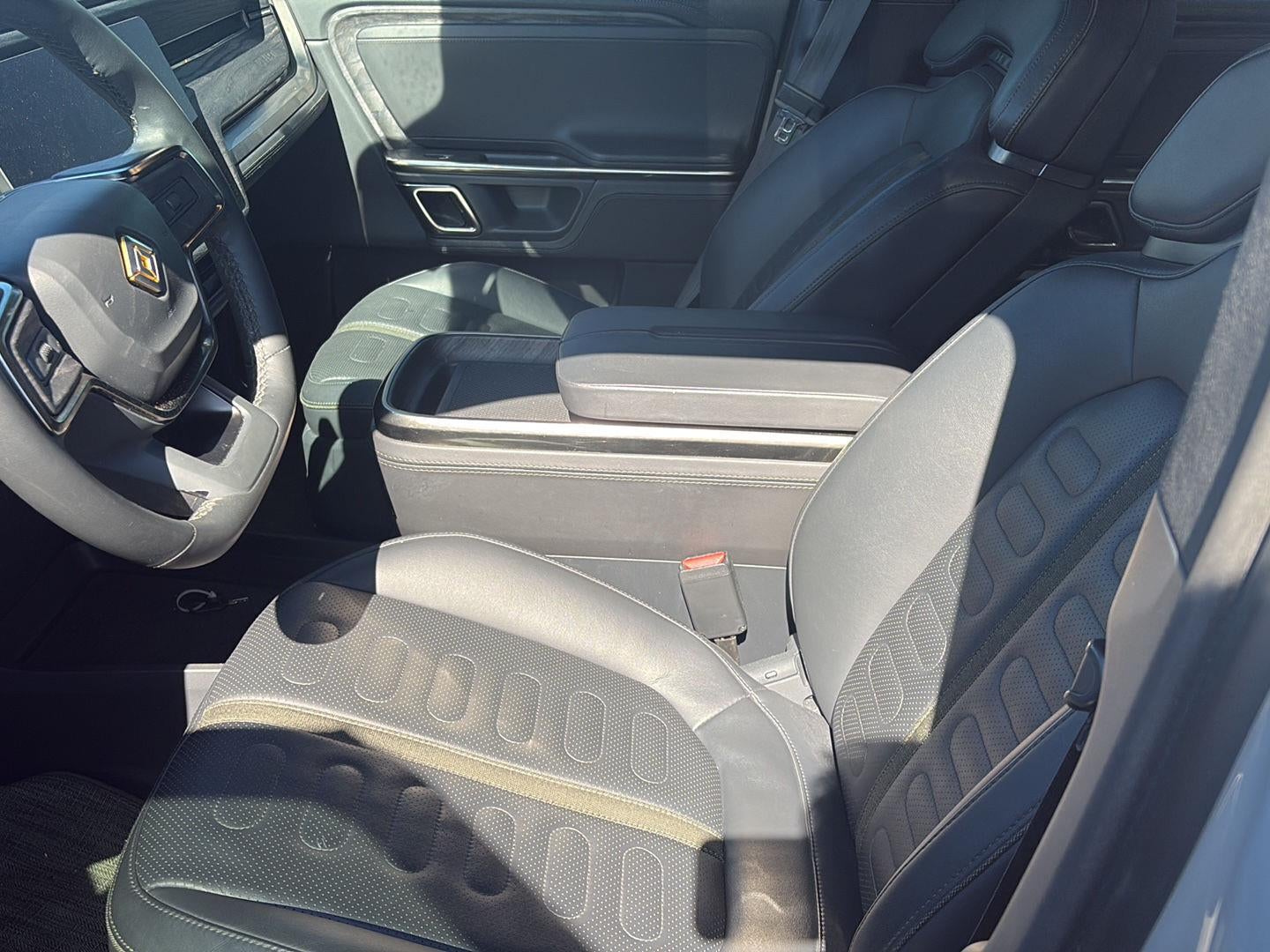 2022 RIVIAN R1S Launch Edition