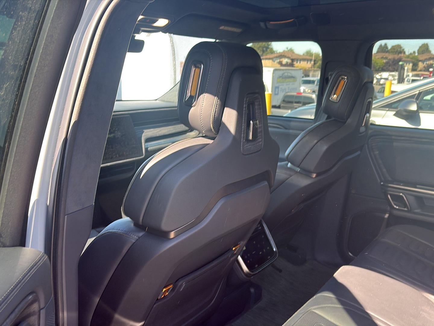 2022 RIVIAN R1S Launch Edition