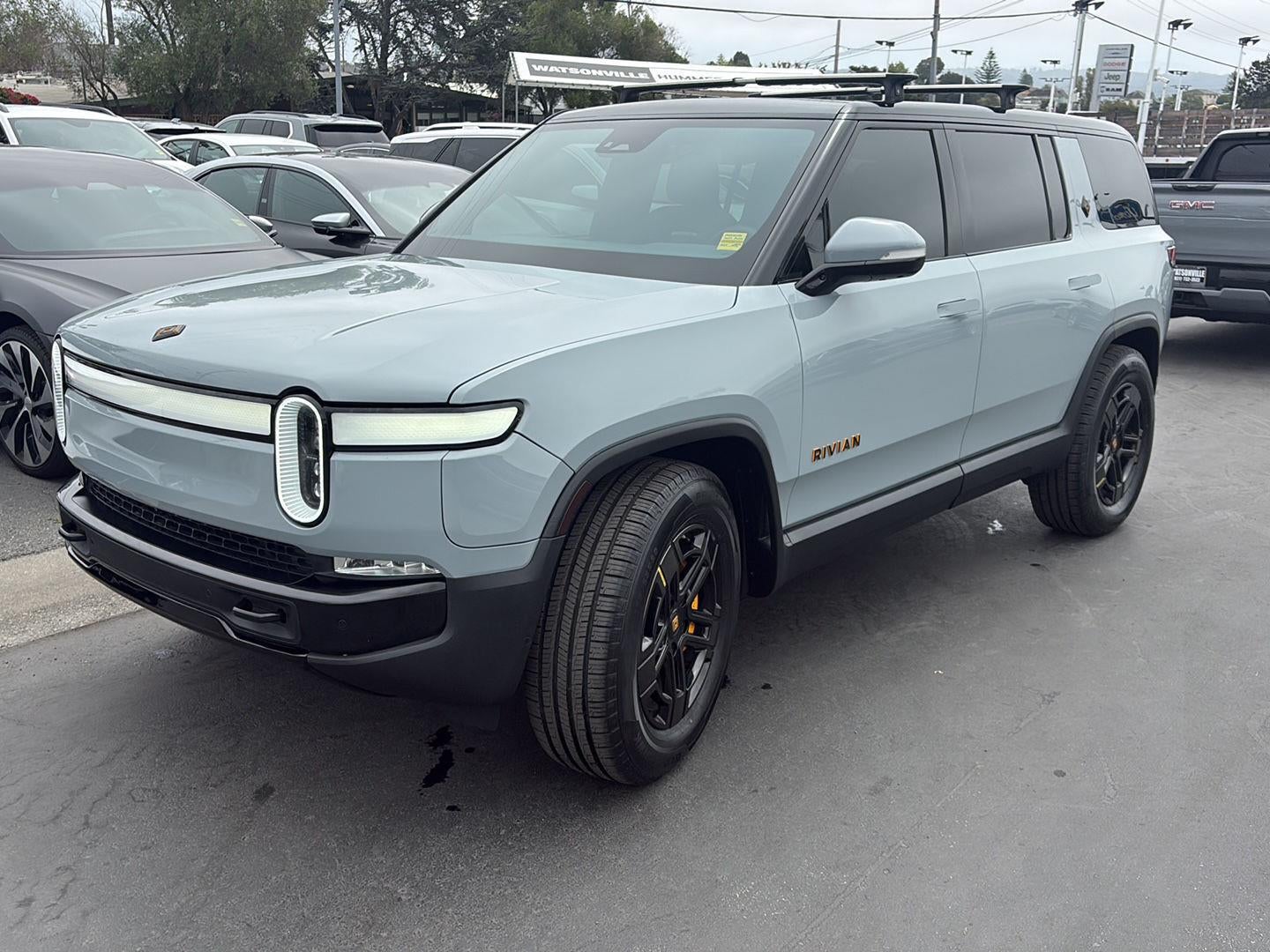 2022 RIVIAN R1S Launch Edition