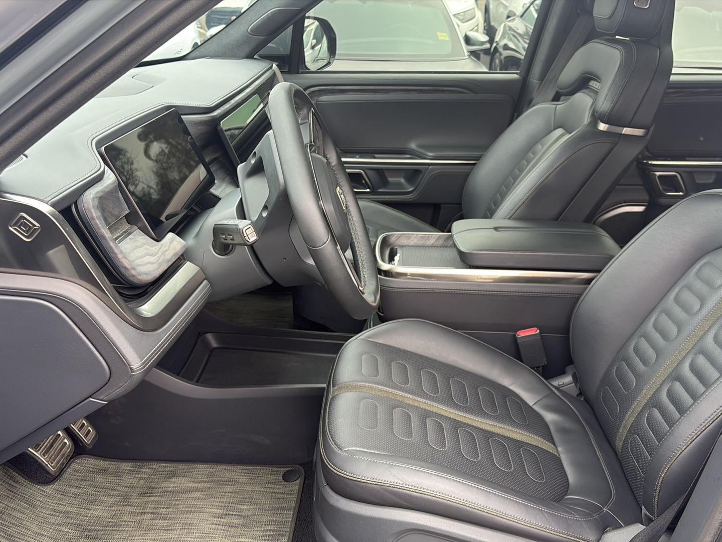 2022 RIVIAN R1S Launch Edition