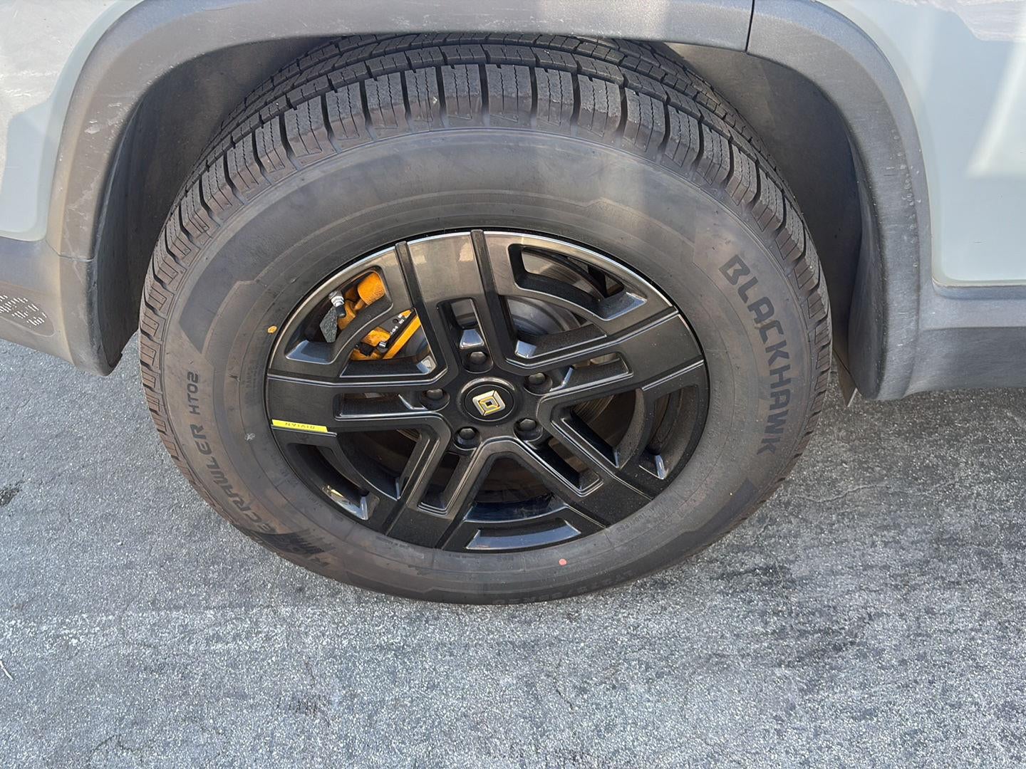 2022 RIVIAN R1S Launch Edition
