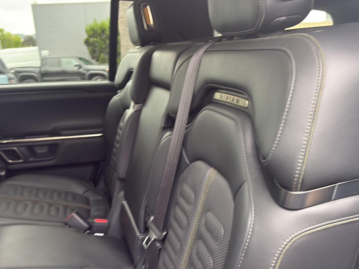 2022 RIVIAN R1S Launch Edition